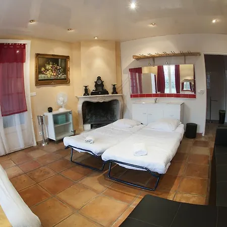 Bed & Breakfast Chateau De Christina - Bed & Breakfast